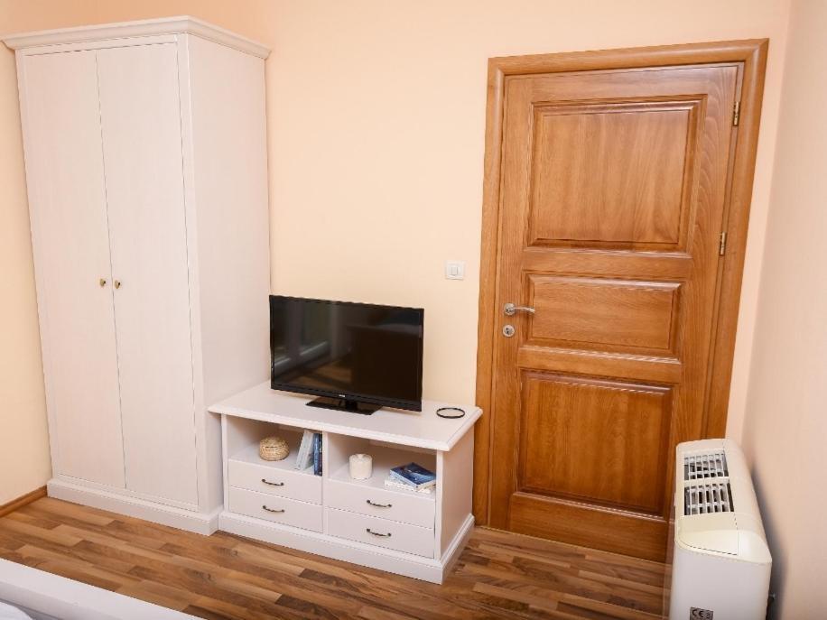Apartmani Dubrava Podstrana Exteriör bild