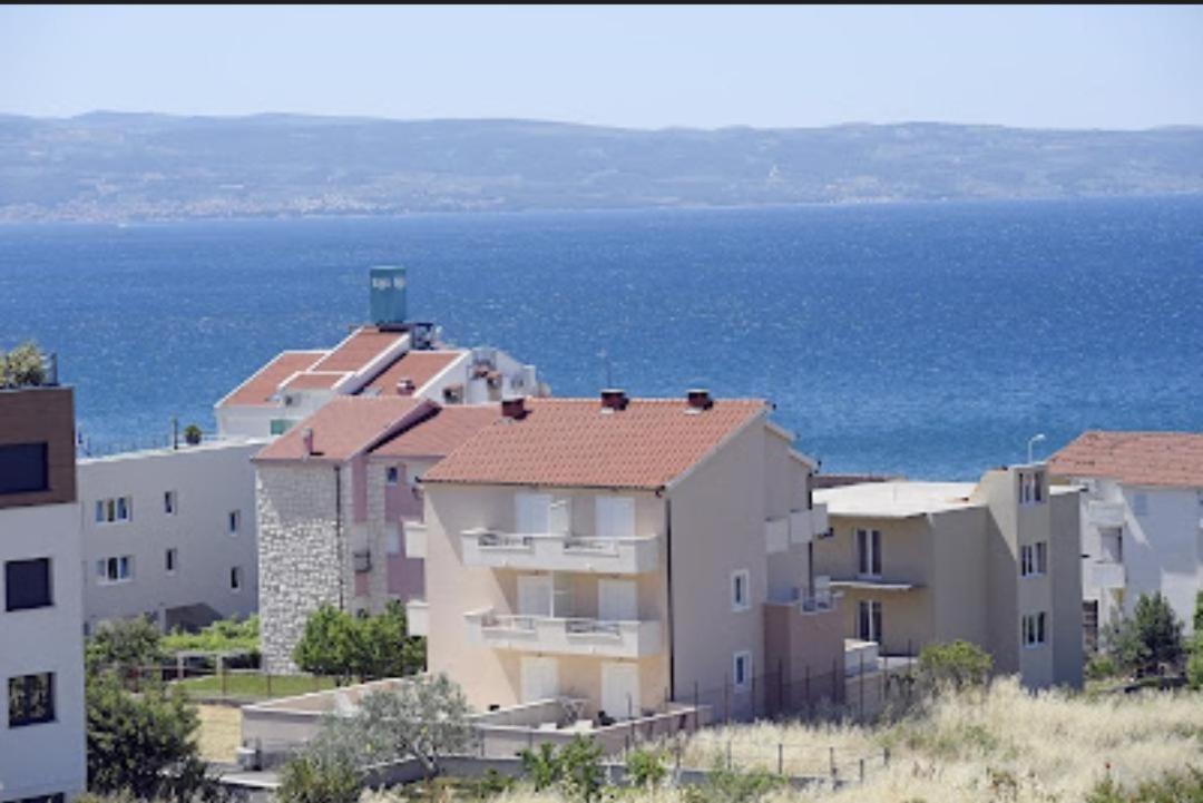 Apartmani Dubrava Podstrana Exteriör bild