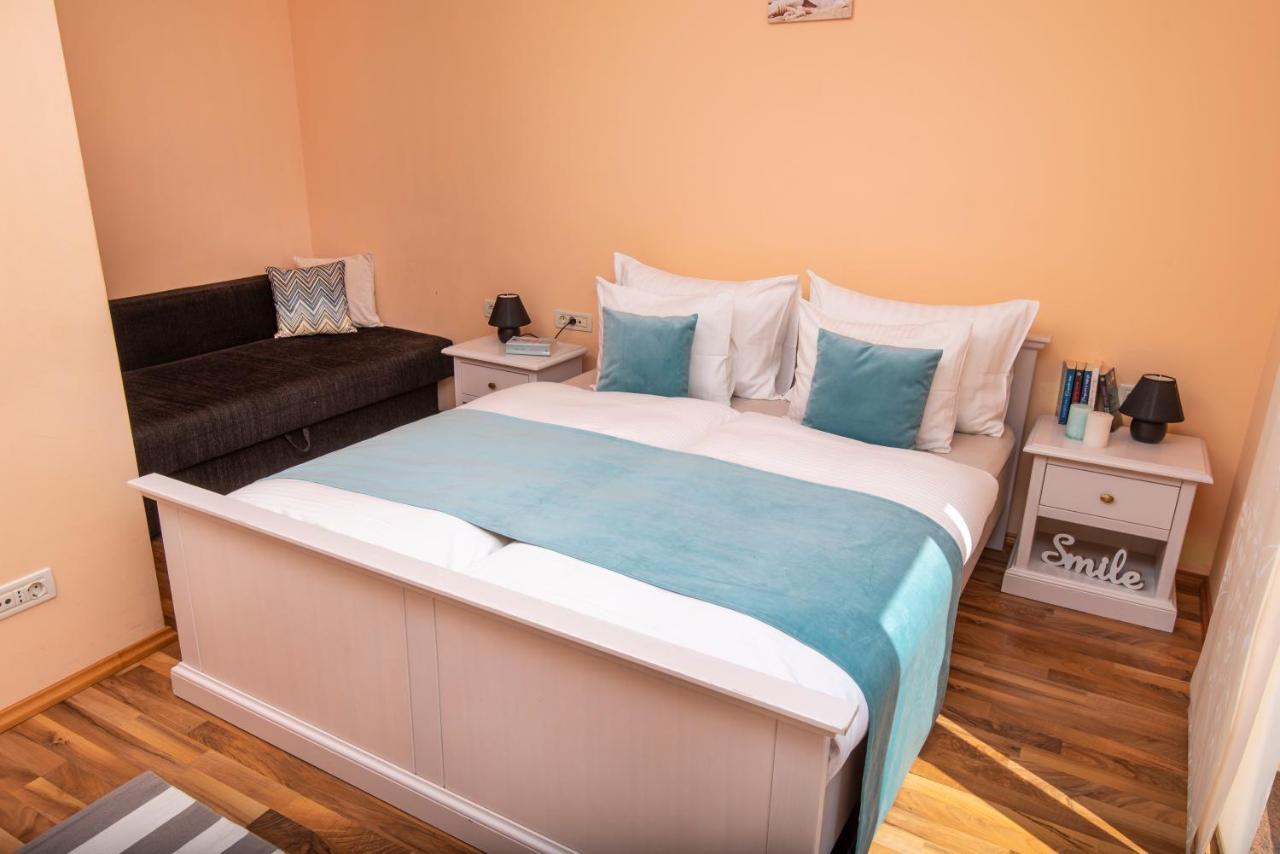 Apartmani Dubrava Podstrana Exteriör bild