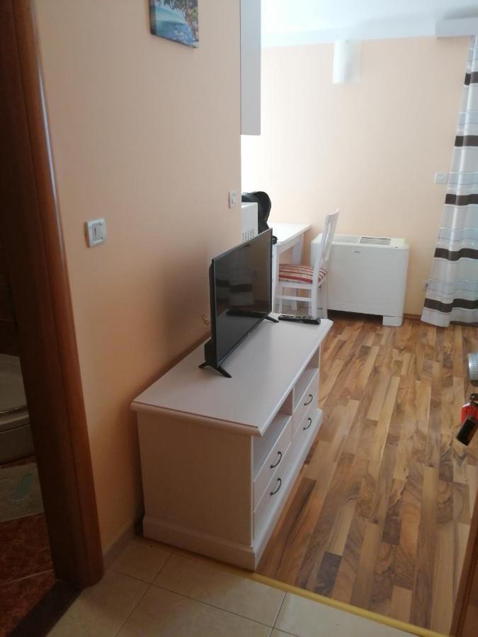 Apartmani Dubrava Podstrana Exteriör bild