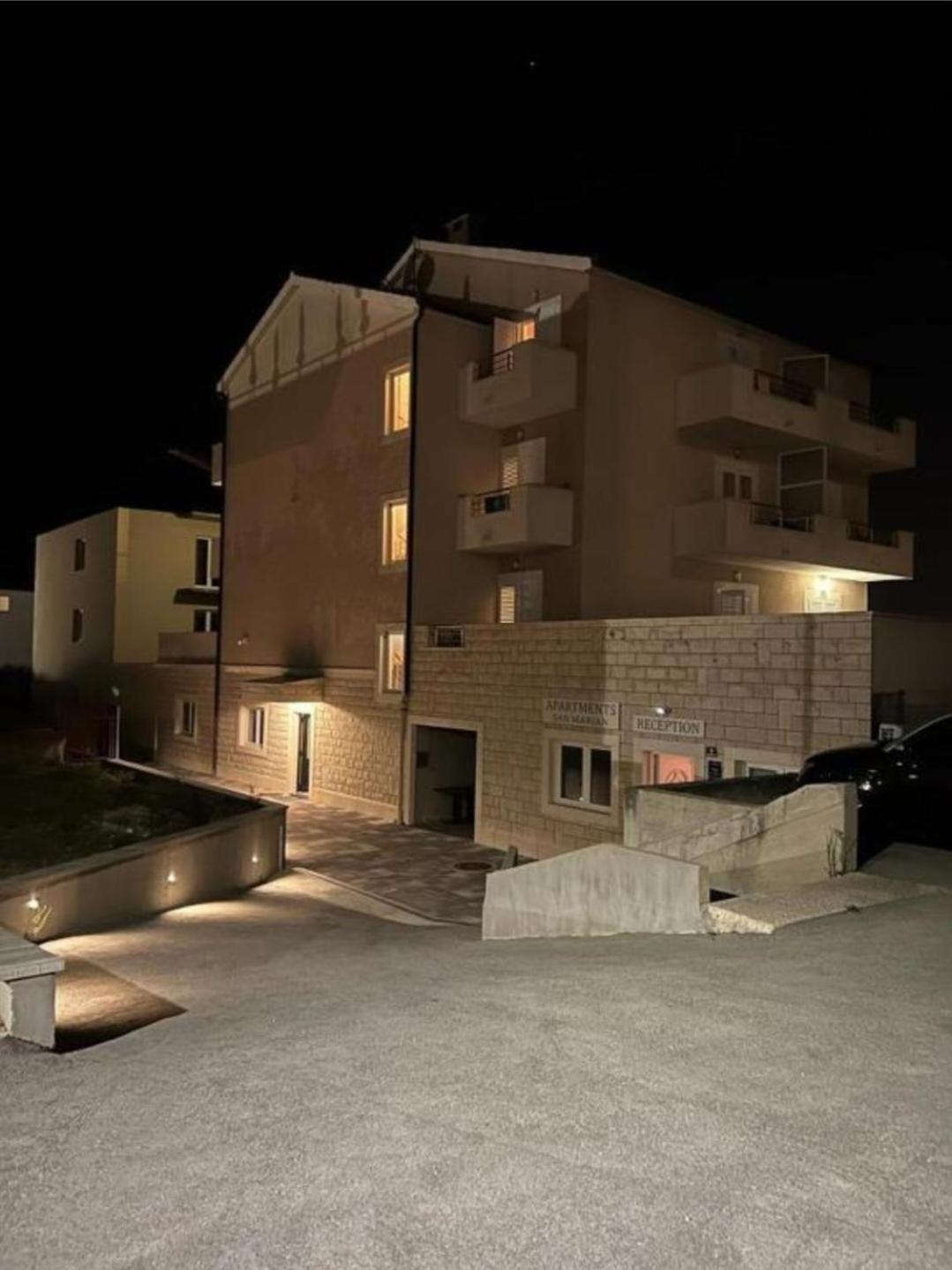 Apartmani Dubrava Podstrana Exteriör bild