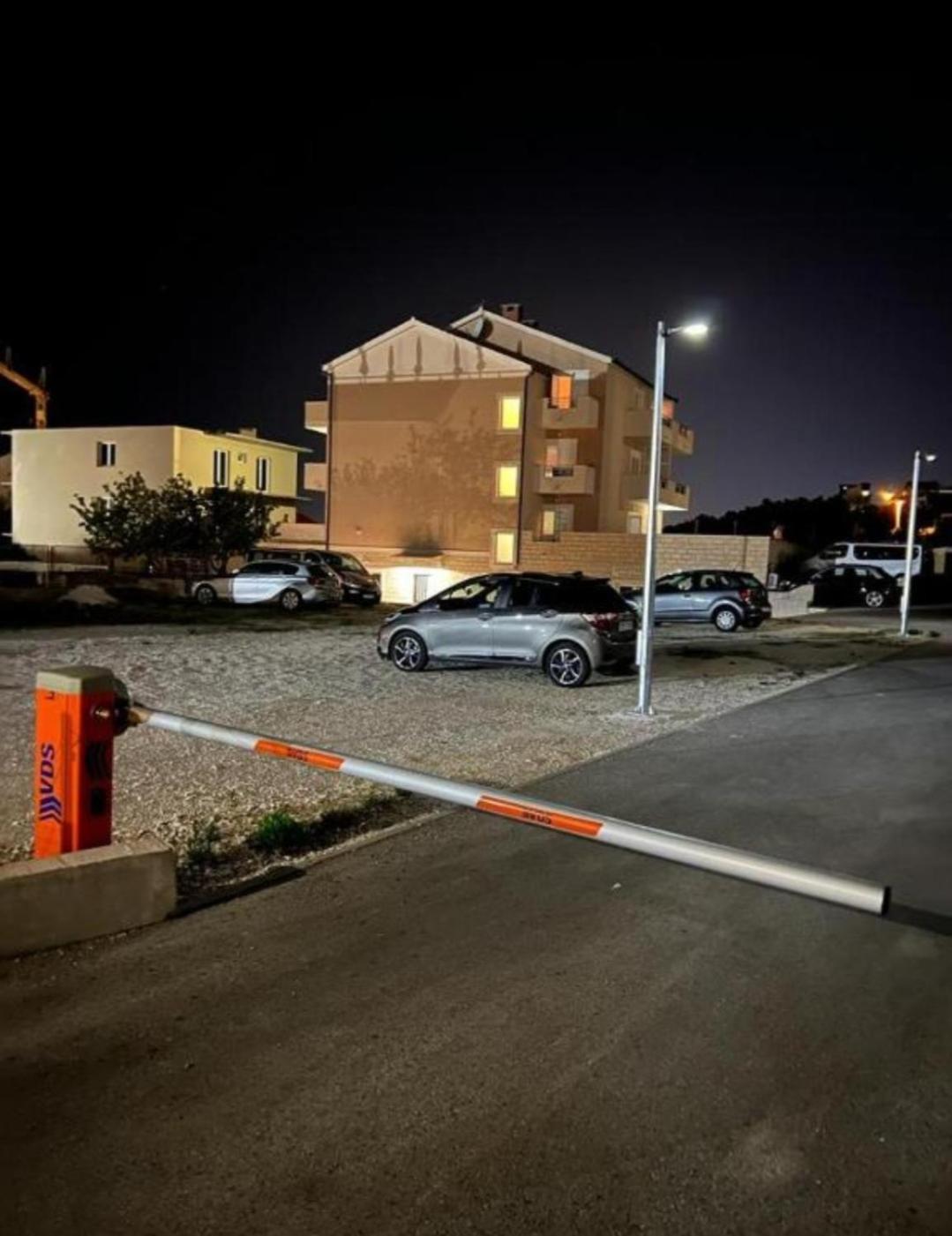 Apartmani Dubrava Podstrana Exteriör bild